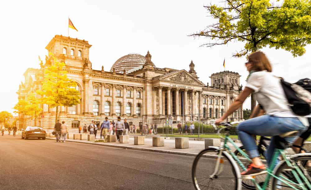 ¿Querés trabajar en Alemania sin saber el alemán?